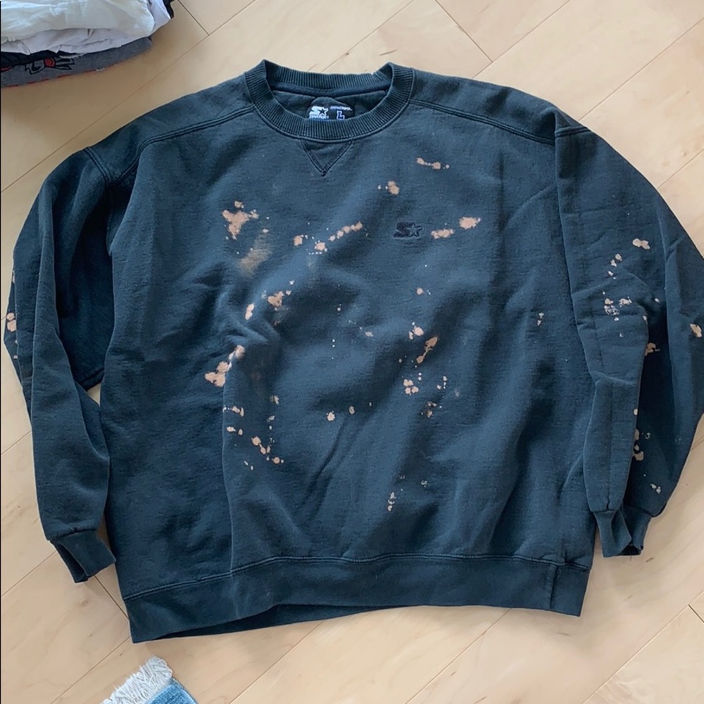 Starter Oversized Black bleached out sweatshirt